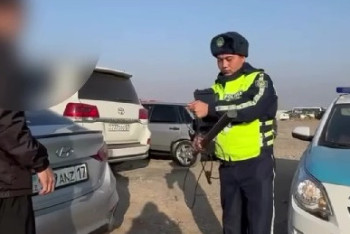 Фотография к новости: Той кортежіне айыппұл салынып, заңсыз “стробоскоп” тәркіленді