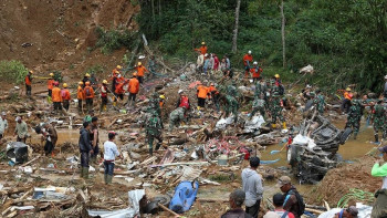 Фотография к новости: Индонезияда нөсер жаңбырдың салдарынан 10 адам қаза тапты