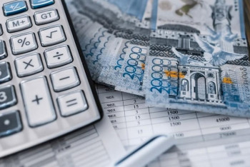 78 адамды "жұмысқа орналастырып", 50 млн теңге жымқырғандар сотталды