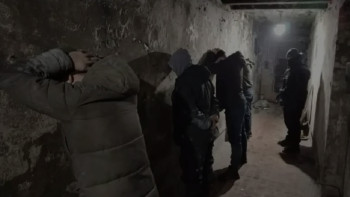 Фотография к новости: Полиция Ақмола облысында жасырын алтын өндіретін цехты әшкереледі