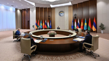 Фотография к новости: ҰҚШҰ Ұжымдық қауіпсіздік кеңесінің отырысы басталды