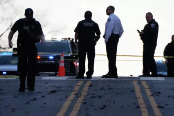 Фотография к новости: Ақ үй маңындағы атыс: екі ұлттық гвардияшы жараланды