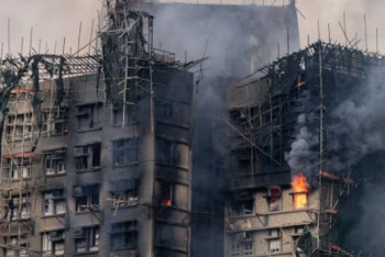 Фотография к новости: Гонконгтағы өрт: сегіз адам қамауға алынды