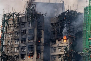 Фотография к новости: Гонконгтағы тұрғын үйдегі өрттен қаза тапқандар саны 140-тан асты