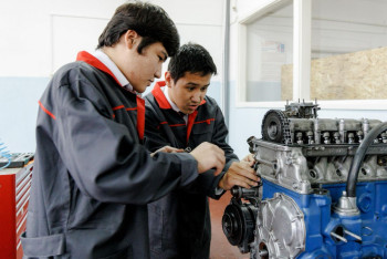 Фотография к новости: Маңғыстау жастары автомобиль өнеркәсібінде тәжірибе жинай алады