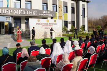 Фотография к новости: Қайтарылған активтер: Түркістанда 300 бала білім алатын өнер мектебі ашылды