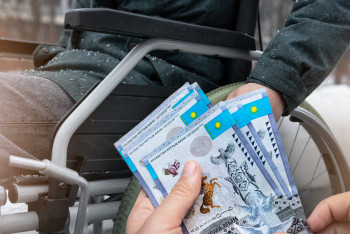 Фотография к новости: Мүгедектігі бар адамдар такси қызметін тегін пайдалана алады