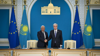 Фотография к новости: Қазақстан Еуропамен инвестиция, көлік және цифрлық байланыстарды күшейтеді