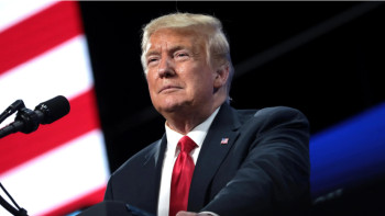 Фотография к новости: ФИФА-ның жаңа бейбітшілік сыйлығы АҚШ президенті Дональд Трампқа табысталды