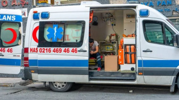 Фотография к новости: Түркияда жолаушылар автобусы жүк көлігімен соқтығысты