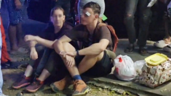 Фотография к новости: Таиландта туристер мінген пойыз апатқа ұшырады