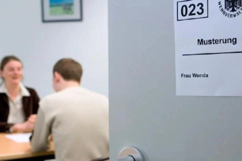 Фотография к новости: Германияда жаңа әскерге шақыру жүйесі қаңтардан бастап күшіне енеді