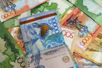 Фотография к новости: Цифрландырудың арқасында кедендік түсім 566 млрд теңгеге артты