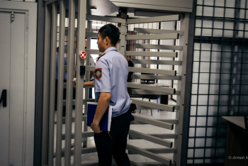 Фотография к новости: Ақша талап етіп, 19 жастағы хоккейшіні өлтірген спортшы 3 жылға қамалды