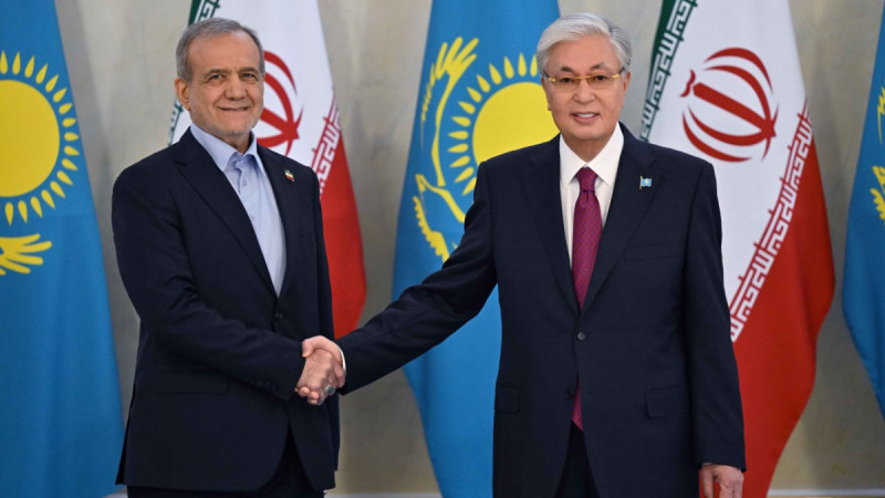 Тоқаев Иранмен бірлесе дамытуға болатын салаларды атады