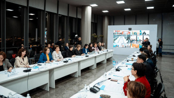 Фотография к новости: Қазақстанда әйелдердің экономикалық мүмкіндіктерін дамыту мәселесі талқыланды