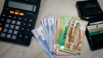 Фотография к новости: Жетісулықтар айына қанша жалақы алатыны белгілі болды