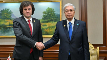 Фотография к новости: Тоқаев Грузия премьер-министрімен кездесті