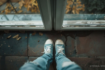 Фотография к новости: Алматыда бойжеткен 12-қабаттан құлап кетті