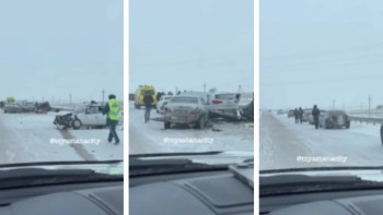 Фотография к новости: Ақмола облысында жеті көлік соқтығысып, бір адам қаза тапты