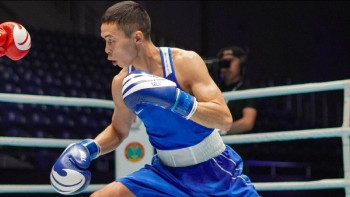 Фотография к новости: Бокс: Сәкен Бибосынов екі дүркін әлем чемпионы атанды