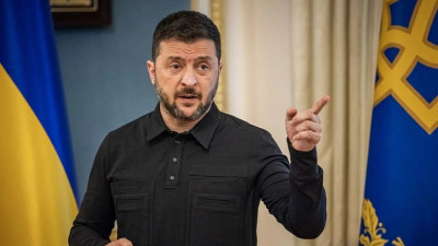 Зеленский қауіпсіздік кепілдіктері үшін НАТО-дан бас тартуға дайын