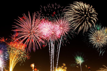 Фотография к новости: Қазақстанда рұқсатсыз фейерверк атқандарға айыппұл салынады