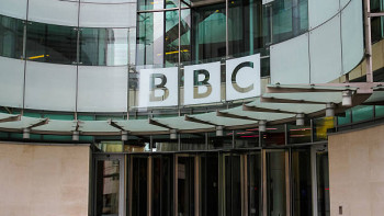 Фотография к новости: Дональд Трамп ВВС-ден 5 млрд доллар талап етіп, сотқа берді