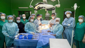 Фотография к новости: Қызылордада тұңғыш рет бір күнде үш бүйрек трансплантациясы жасалды