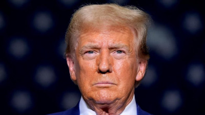 Трамп: АҚШ Венесуэла маңында әскери топ құратын болады