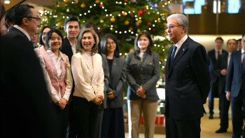 Фотография к новости: Президент Жапониядағы қазақстандық мамандармен кездесті
