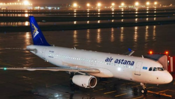 Фотография к новости: Делиге қонған Air Astana жолаушылары орынсыз және сусыз қалды