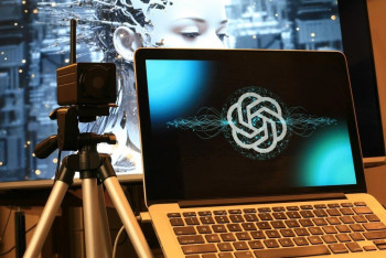 Фотография к новости: Жасанды интеллект Gemini алғаш рет қазақша сөйлей бастады