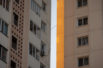 Фотография к новости: Астанада бір түнде екі адам терезеден секіріп қаза тапты