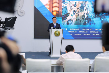 Фотография к новости: "Екі жоғары білімім бар": Павлодар облысының әкімі сынға жауап берді