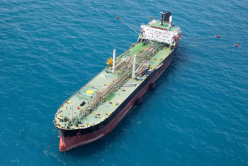 Фотография к новости: АҚШ Венесуэла жағалауында тағы бір танкерді басып алды