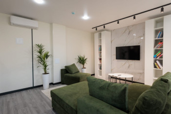 Фотография к новости: Жалдамалы пәтерде тұрып жатқандар үйлерін босатады – әкім жауап берді