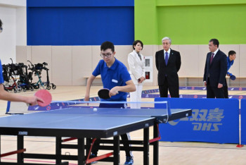 Фотография к новости: Мемлекет басшысы Инклюзивті спорт орталығын аралады