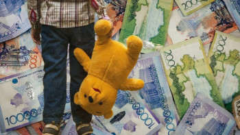 Фотография к новости: 400-ге жуық алимент борышкерінен 963 млн теңге өндірілді