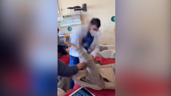 Фотография к новости: Төсекте жатқан науқасты ұрған дәрігер жұмыстан шығарылды