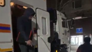 Фотография к новости: Қарағанды облысында жолда қалған автобустың 32 жолаушысы эвакуацияланды