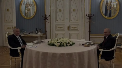 Назарбаев Мәскеуде Путинмен кездесті