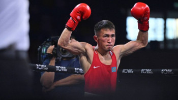 Фотография к новости: Махмұд Сабырхан мен Наталья Богданова "Жылдың үздік боксшылары" атанды