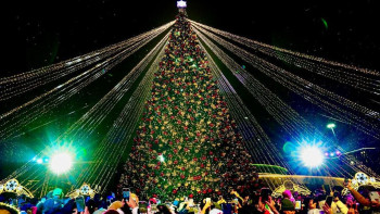 Фотография к новости: Сыйлық, шырша және аяз ата: Жаңа жылды тойлауға өңірлер қанша қаржы бөлді?