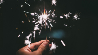 Ақтауда пиротехникалық бұйымнан бір бала жарақат алды