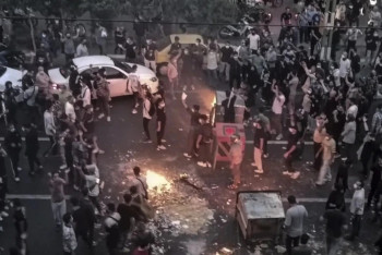 Фотография к новости: Иранда наразылықтар өтіп, тәртіпсіздікке қатысушылар жаппай ұсталды