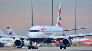 Фотография к новости: Венесуэладағы жағдай: мыңдаған турист Карибтен кете алмай отыр