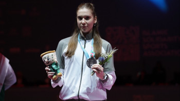 Фотография к новости: София Актаева семсерлесуден күміс жүлдеге ие болды