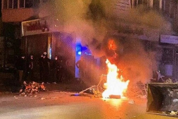 Фотография к новости: Иранда полиция бөлімшесіне жасалған шабуыл кезінде үш адам қаза тапты