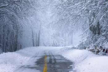 Фотография к новости: БҚО-да қолайсыз ауа райына байланысты жолдар жабылды